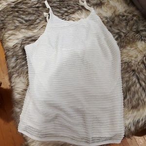Beaded white top shop tank